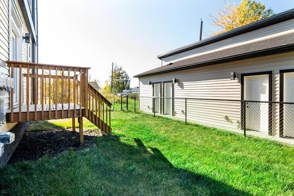 Cozy Nordic Utopia, Bsmt Suite Near Wem & Dt, King Bed, Wifi Edmonton